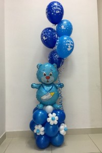 Фольгированный медведь с шарами