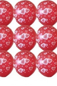 Красный шар с гелием в сердечках