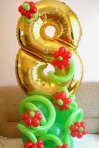 Фольгированная цифра 8