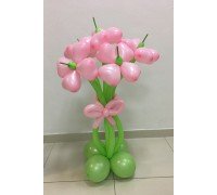 Букет из розовых цветов