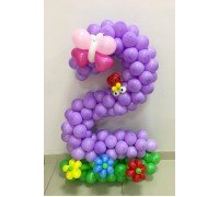 Шарики - цифра 2 сиреневого цвета на полянке