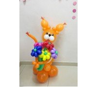 Фигура из шаров "Белочка"